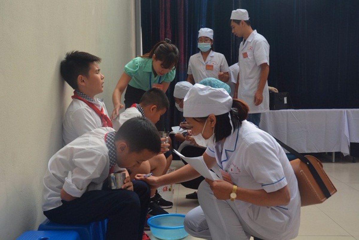Do sức đề kháng yếu nên trẻ em là đối tượng dễ bị ngộ độc thực phẩm