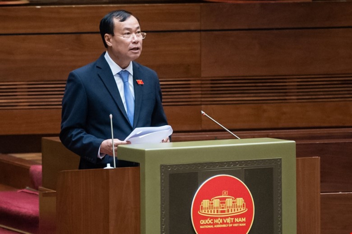 Chủ nhiệm Ủy ban Quốc phòng và An ninh của Quốc hội Lê Tấn Tới trình bày Báo cáo tóm tắt giải trình, tiếp thu, chỉnh lý dự thảo Luật Căn cước