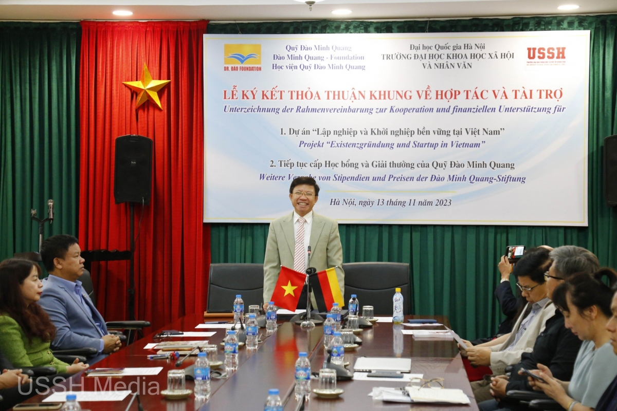 GS.TS Hoàng Anh Tuấn - Hiệu trưởng VNU- USSH phát biểu tại Lễ ký kết