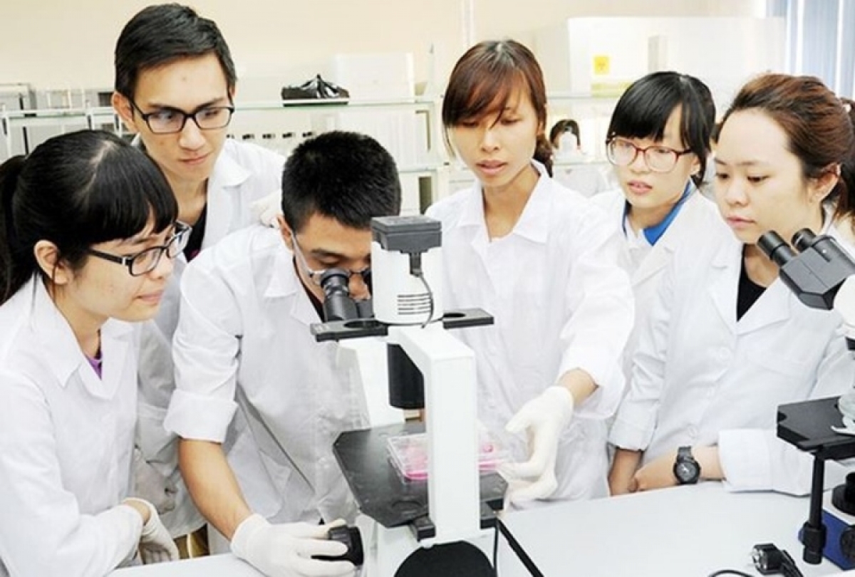 Người học chuyên ngành tâm thần, giải phẫu bệnh, pháp y, pháp y tâm thần, truyền nhiễm và hồi sức cấp cứu được nhà nước hỗ trợ học phí và chi phí sinh hoạt
