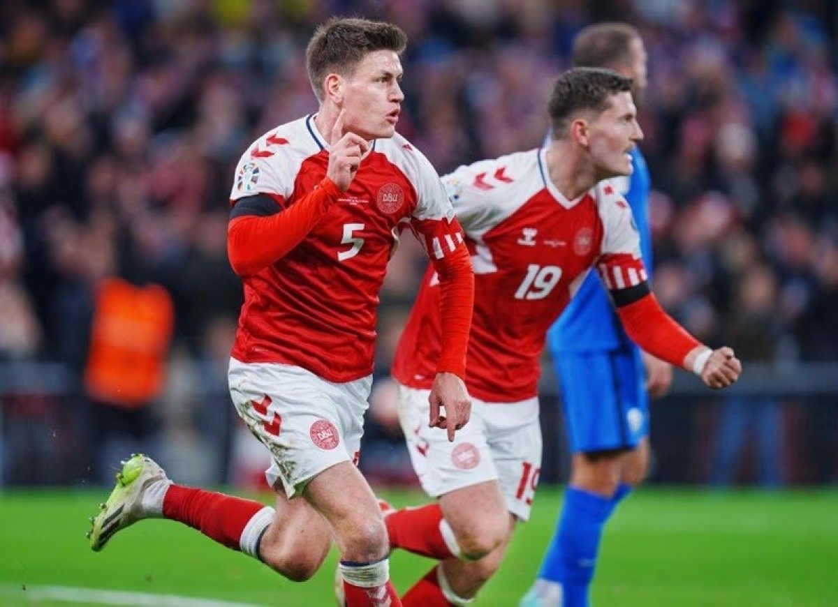 Đan Mạch đã có chiến thắng kịch tính 2-1 trước đối thủ cạnh tranh trực tiếp Slovenia. (Ảnh Internet)