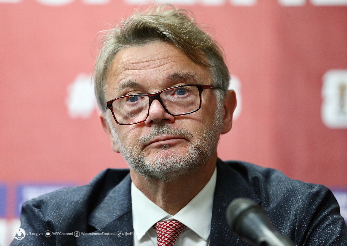 HLV Philippe Troussier. Ảnh: VFF