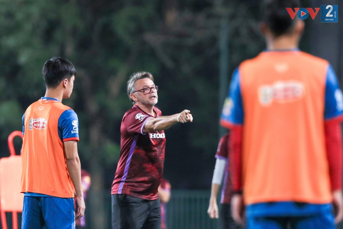 Theo HLV Troussier: Đội Tuyển Việt Nam đã sẵn sàng cho trận tiếp đón Iraq