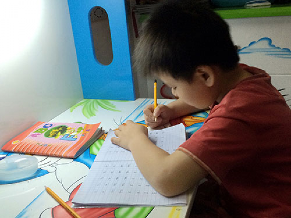 TP. Hồ Chí Minh yêu cầu không giao bài tập về nhà đối với học sinh tiểu học ở lớp học 2 buổi/ngày.