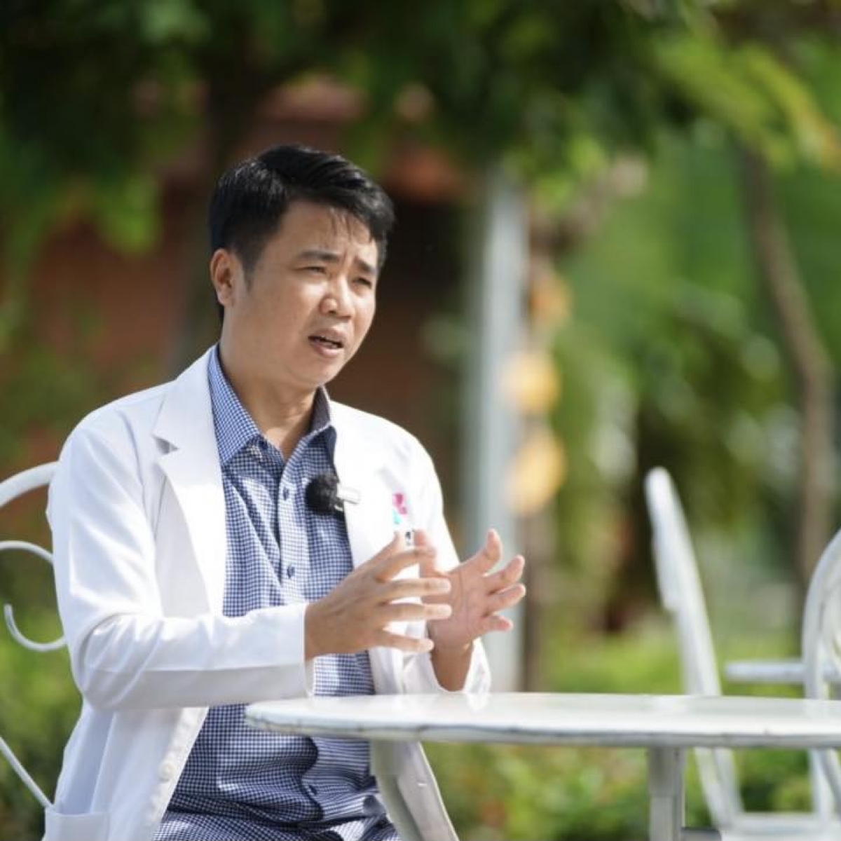 BS Nguyễn Thế Lương bày tỏ quan điểm đồng tình với đề xuất
đưa một số thuốc điều trị bệnh nam khoa vào danh mục thanh toán của BHYT
