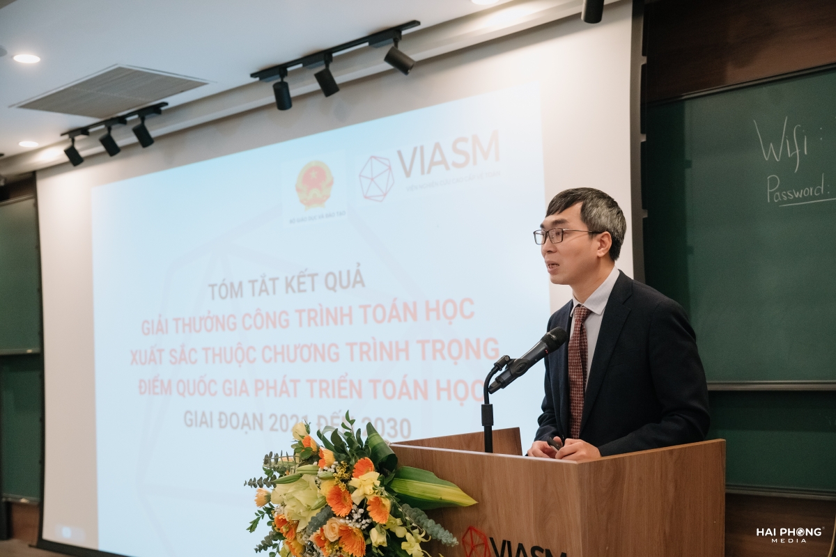 PGS TS Lê Minh Hà - Giám đốc điều hành Viện NCC về Toán tổng kết giải thưởng