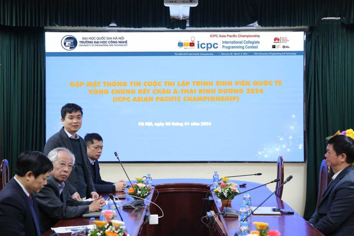 PGS.TS Lê Sỹ Vinh, Chủ nhiệm Khoa Công nghệ Thông tin - Trường Đại học Công Nghệ - ĐHQG Hà Nội