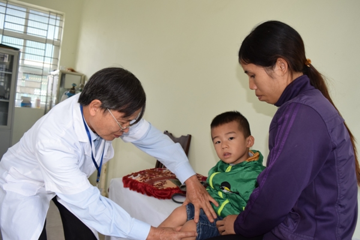 Ăn đầy đủ 4 nhóm chất chất bảo đảm dinh dưỡng tăng sức đề kháng cho trẻ trong mùa lạnh