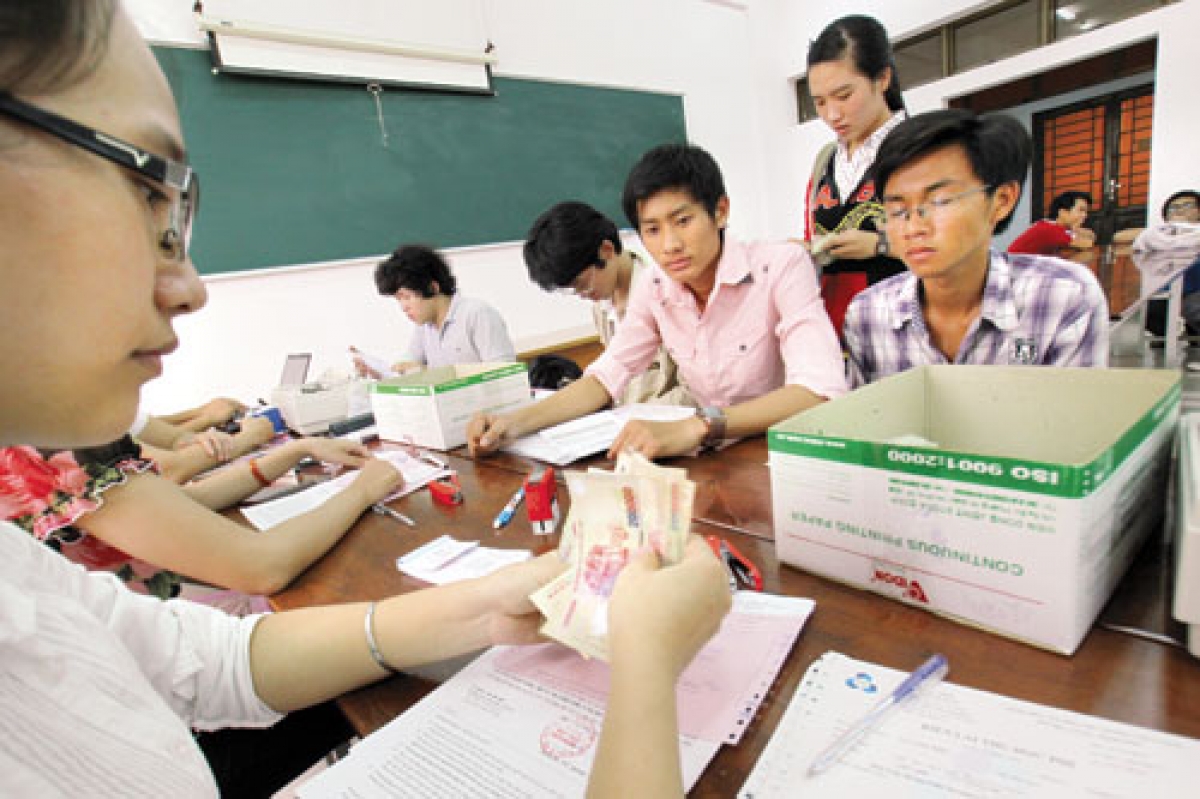 Lộ trình học phí của giáo dục đại học, giáo dục nghề nghiệp công lập sẽ được lùi 1 năm so với quy định tại Nghị định 81
