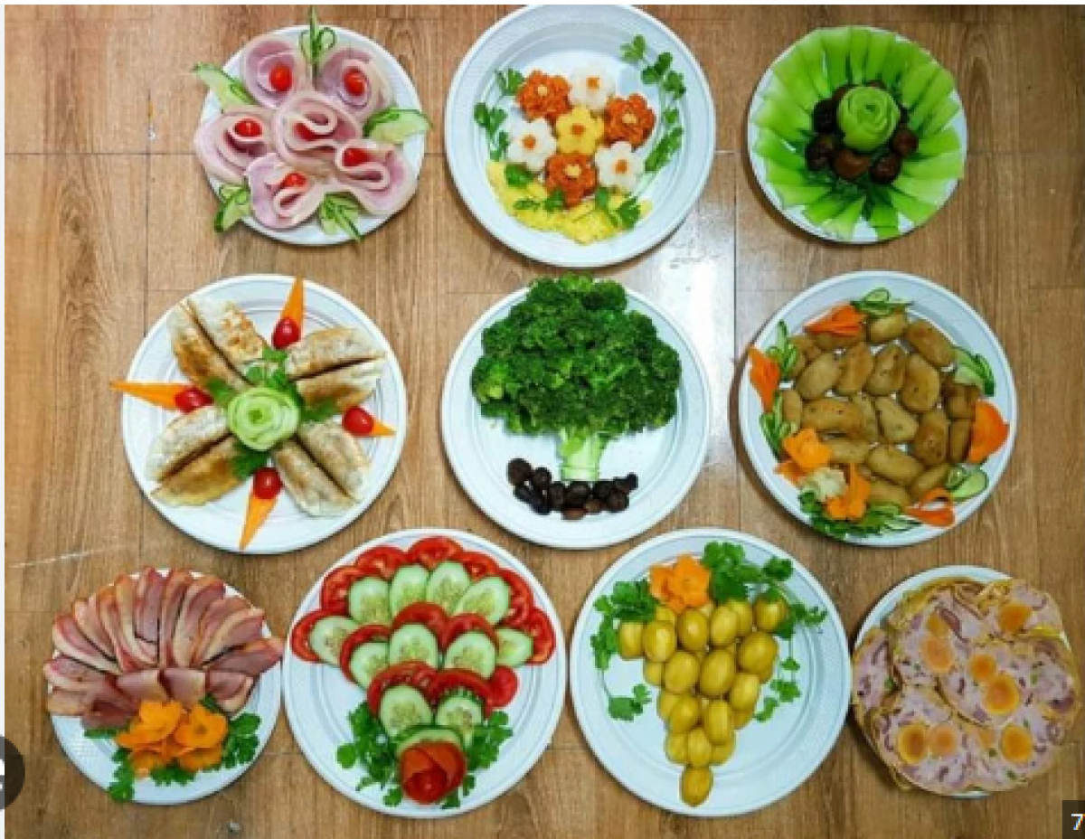 Cỗ Tết hiện đại theo nhu cầu, khả năng của từng gia đình