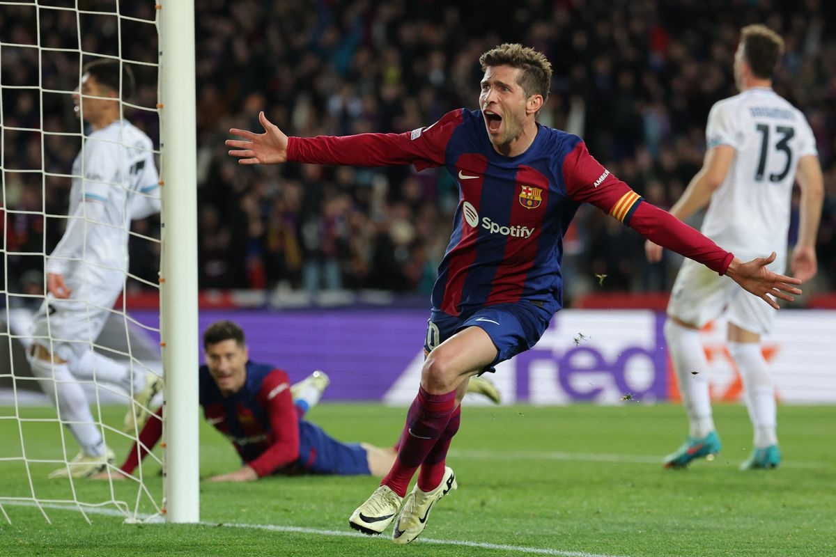 Fermin Lopez mở tỷ số cho Barcelona