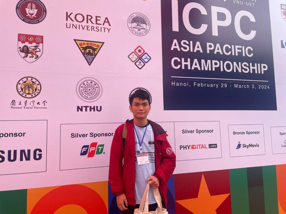 Sinh viên Nguyễn Anh Tiến, thành viên đội tuyển ICPC Đại học Bách khoa Hà Nội