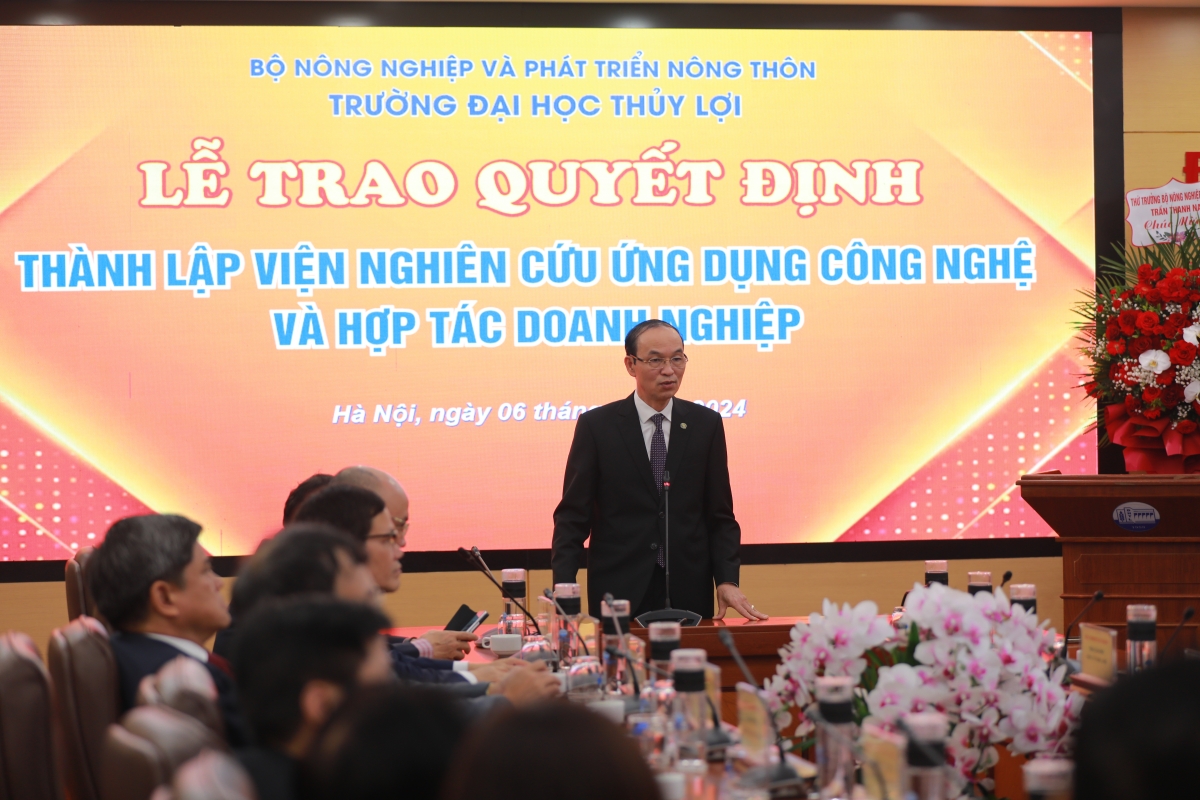 GS.TS Trịnh Minh Thụ - Hiệu trưởng Trường ĐH Thủy lợi