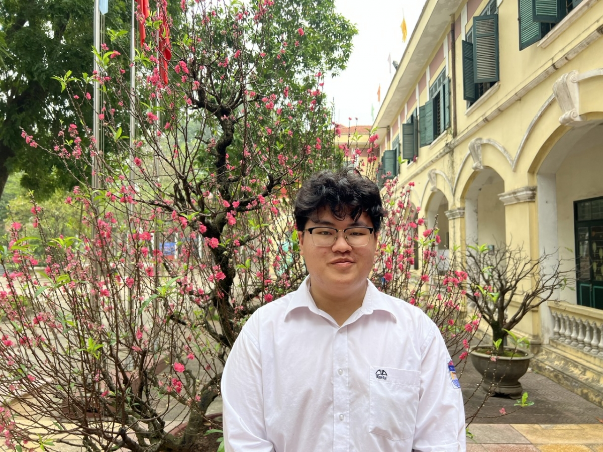 Bùi Huy Hữu học sinh lớp 12 chuyên Địa trường THPT Chu Văn An, quận Tây Hồ, Hà Nội