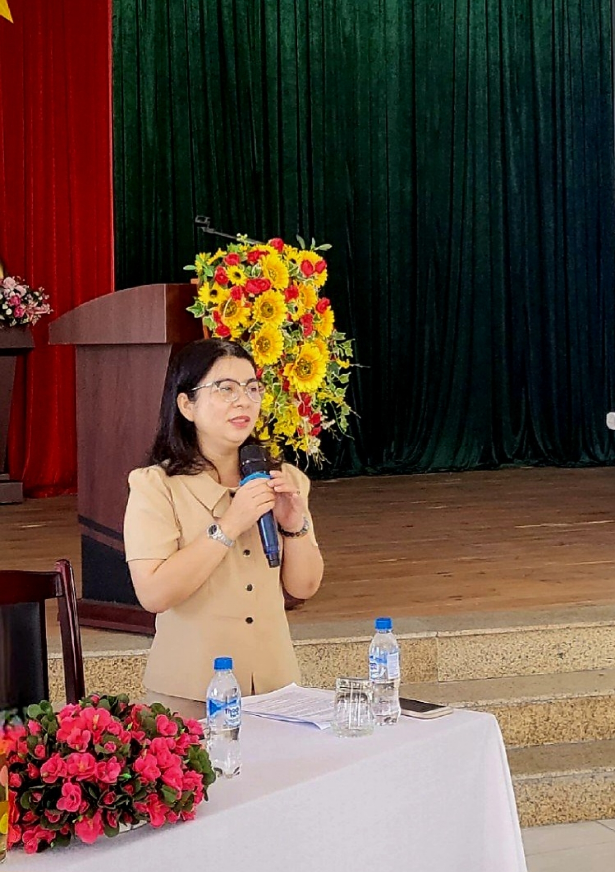 Bà Nguyễn Thị Mai, PGĐ TT Công tác xã hội TP. Đà Nẵng.