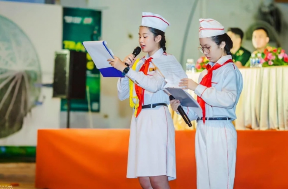 Đặng Cát Tiên thường xuyên góp mặt trong các hoạt Đội của thành phố