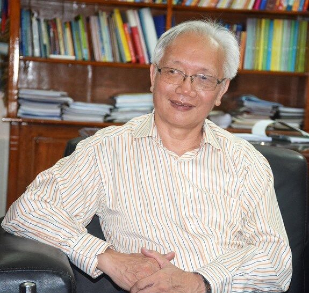 Thầy Nguyễn Tùng Lâm, Hiệu trưởng Trường THPT Đinh Tiên Hoàng, Hà Nội