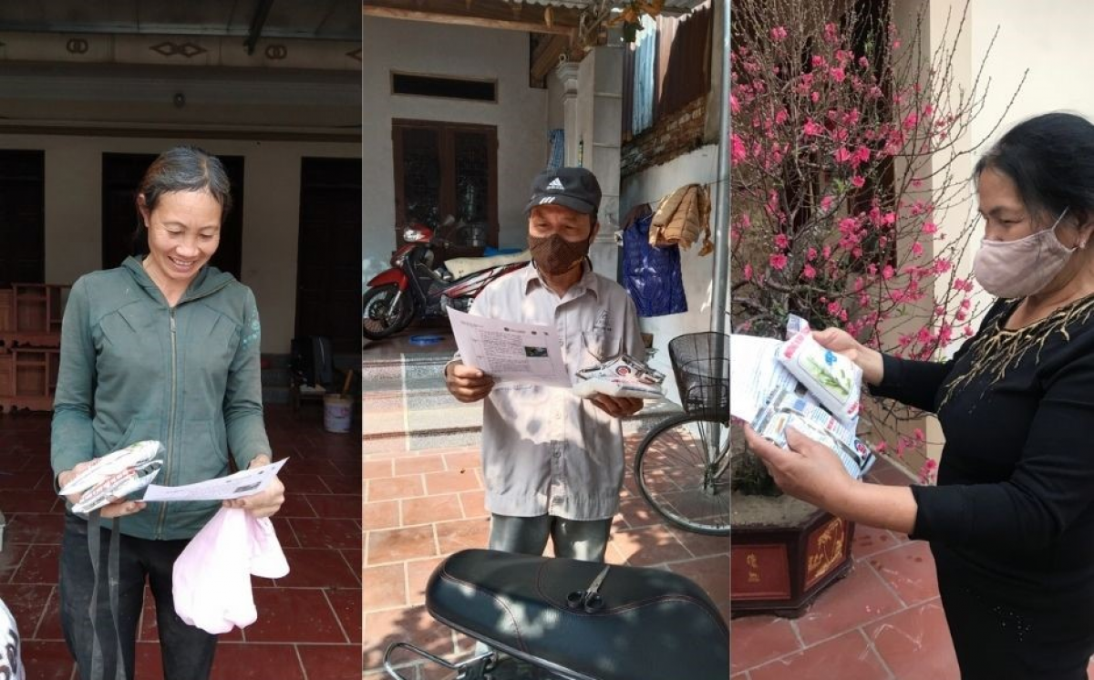 Người dân tự ủ rác hữu cơ tại nhà để làm phân vi sinh được phát chế phẩm và tờ hướng dẫn cách xử lý.
