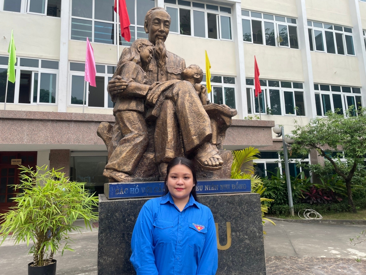 Trần Minh Anh, sinh viên năm 3 lớp Quản trị lữ hành, Trường Đại học Thủ đô Hà Nội.