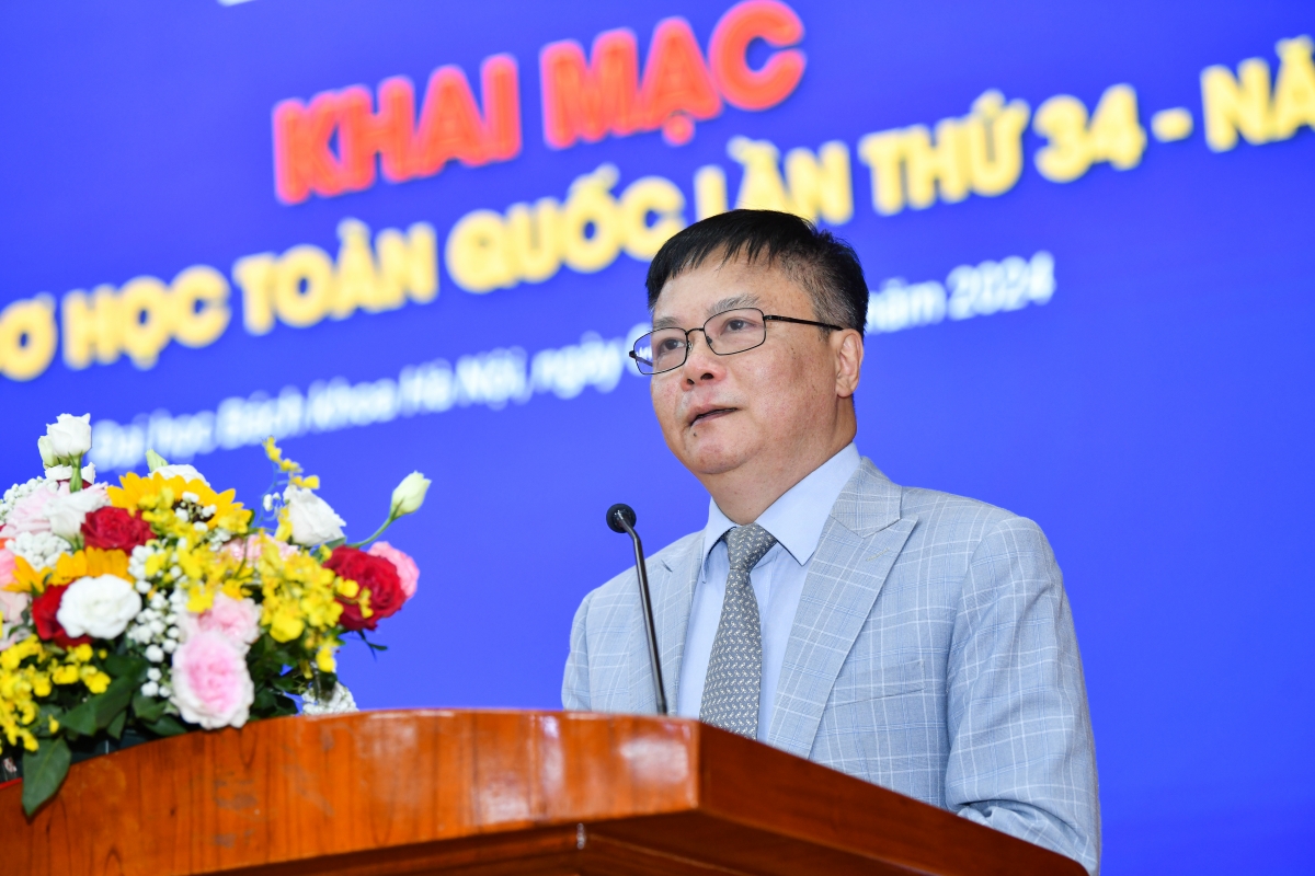 PGS.TS Nguyễn Phong Điền - Phó Hiệu trưởng Trường ĐH Bách khoa Hà Nội phát biểu tại lễ Khai mạc Olympic Cơ học 2024