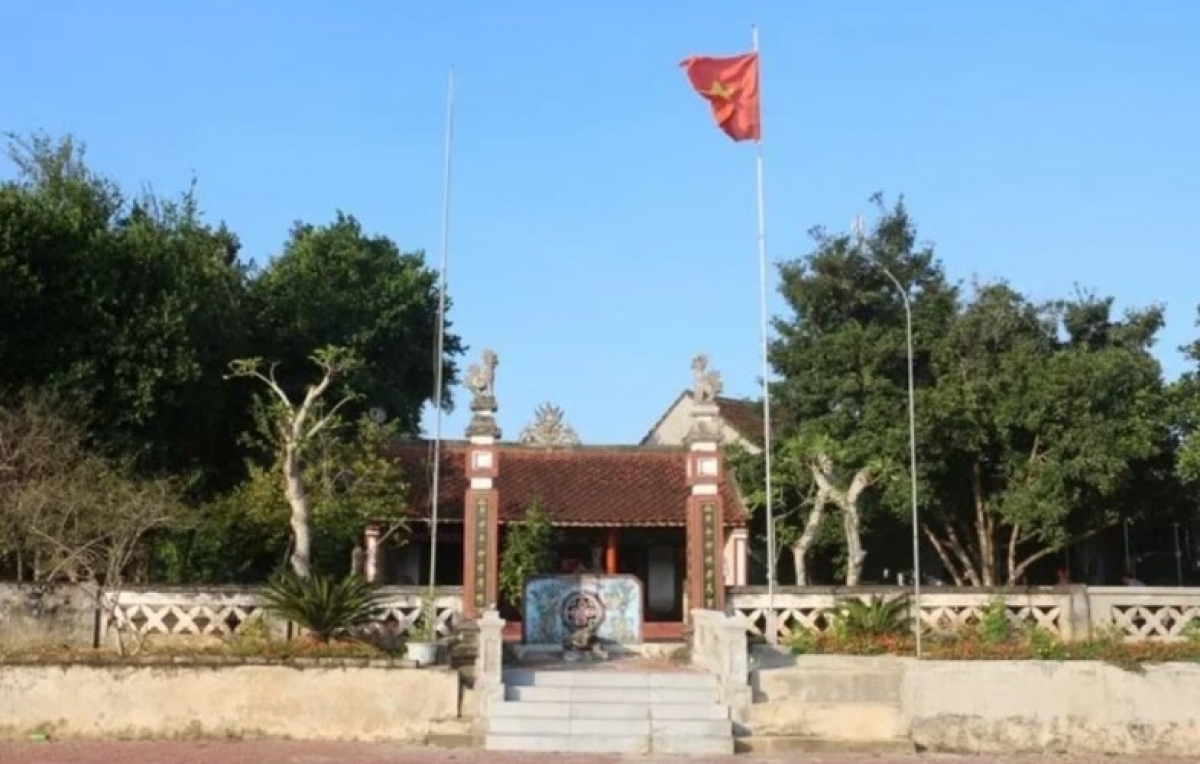 Nhà thờ họ Nguyễn Huy ở Trường Lưu (xã Kim Song Trường, Can Lộc, Hà Tĩnh)thờ các danh nhân dòng họ Nguyễn Huy, nơi lưu giữ nhiều di sản quý. Ảnh: Báo Hà Tĩnh