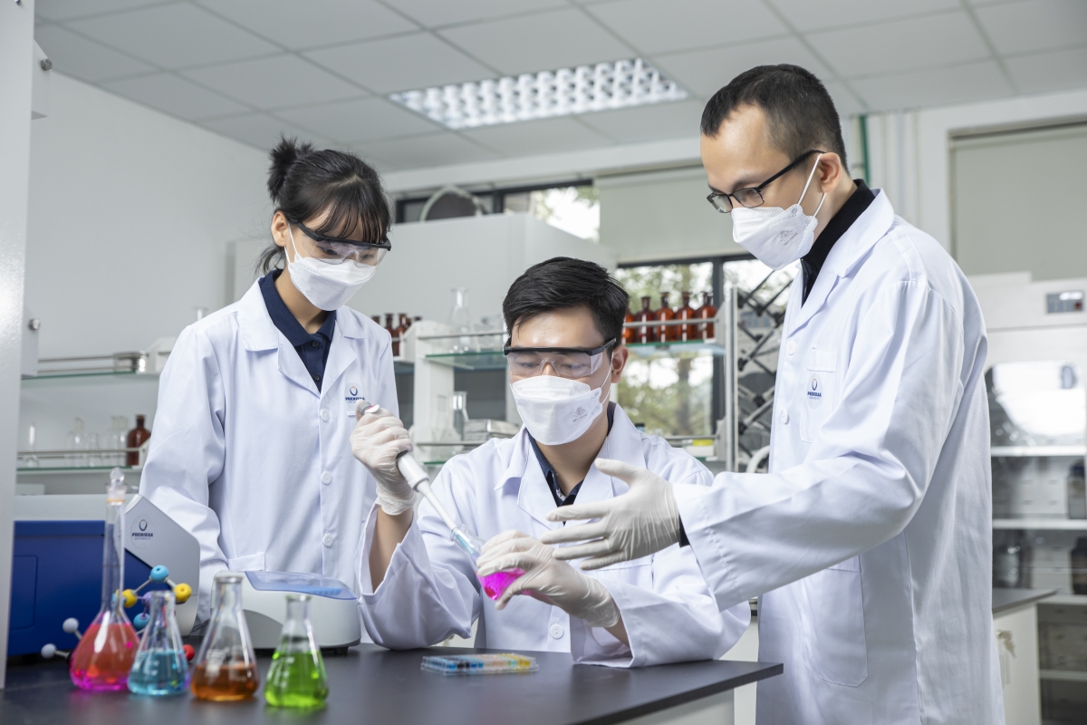 Một trong những Lab của trường ĐH Phenikaa