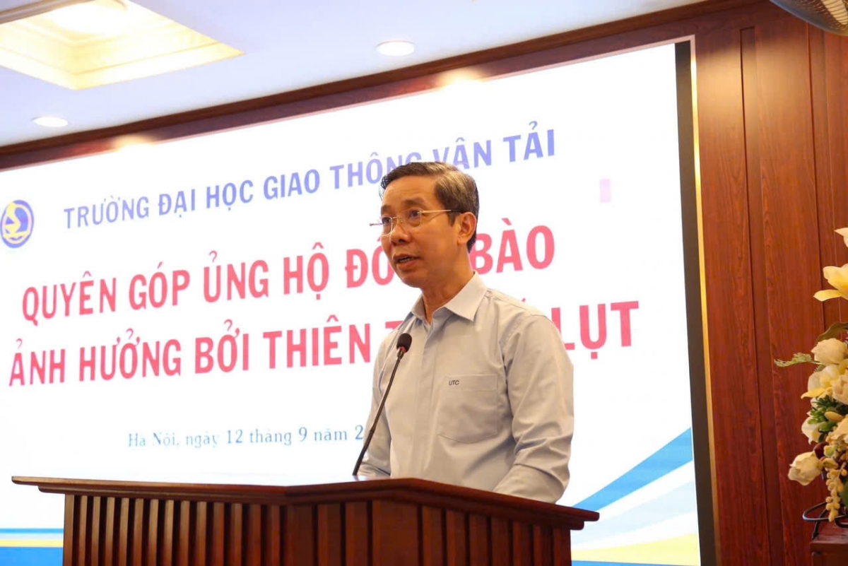 PGS.TS Nguyễn Thanh Chương - Chủ tịch Hội đồng trường ĐH Giao thông Vận tải kêu gọi cán bộ, giảng viên nhân viên đóng góp ủng hộ đồng chịu ảnh hưởng thiên tai, lũ lụt