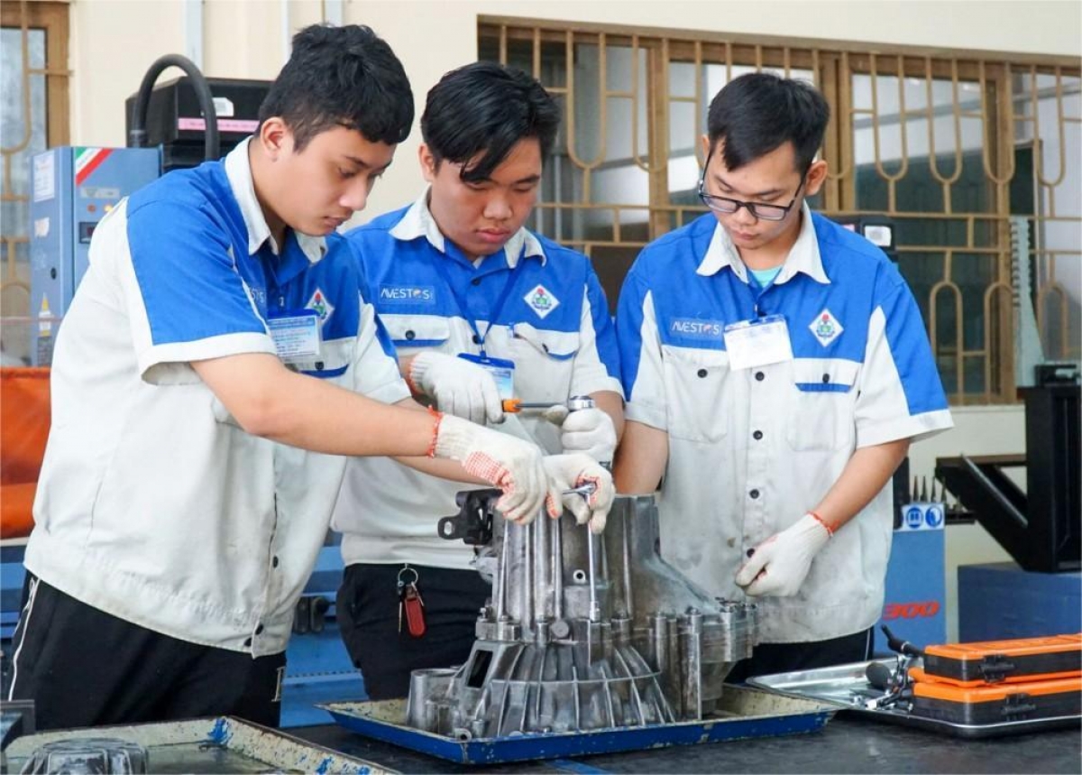 Nhiều cơ sở Giáo dục nghề nghiệp áp dụng mô hình "đào tạo kép" đào tạo nhân lực có tay nghề cao (ảnh minh họa)