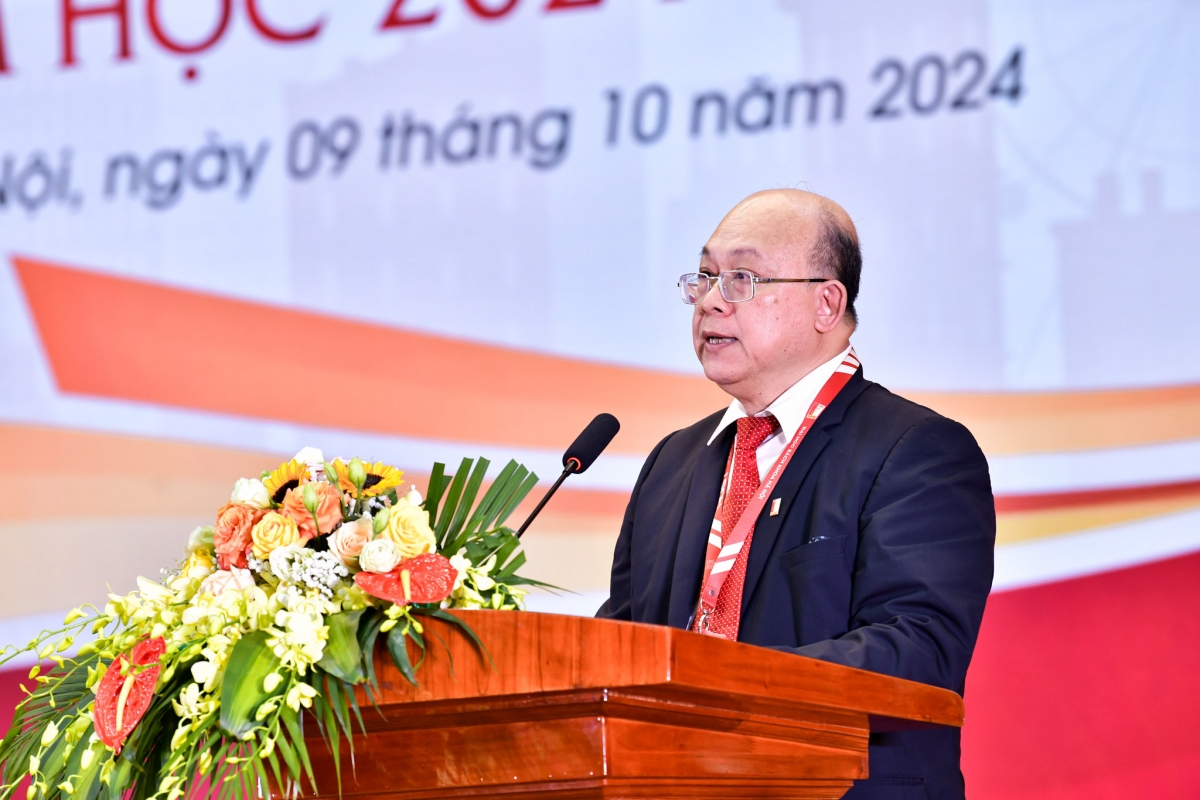 PGS. Huỳnh Quyết Thắng, Giám đốc ĐHBK Hà Nội