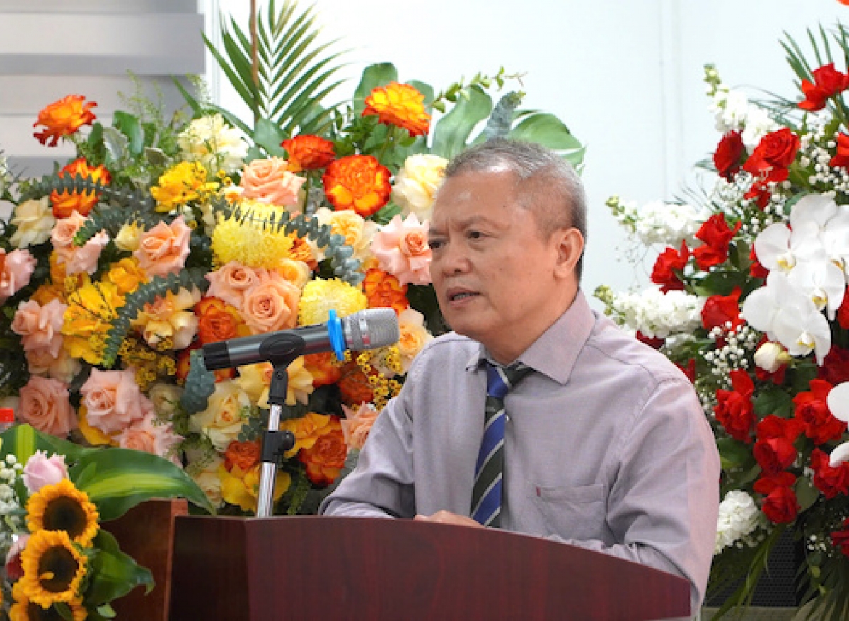 GS.TS Thầy thuốc Nhân dân Lê Ngọc Thành, Hiệu trưởng Trường đại học Y Dược phát biểu tại buổi lễ