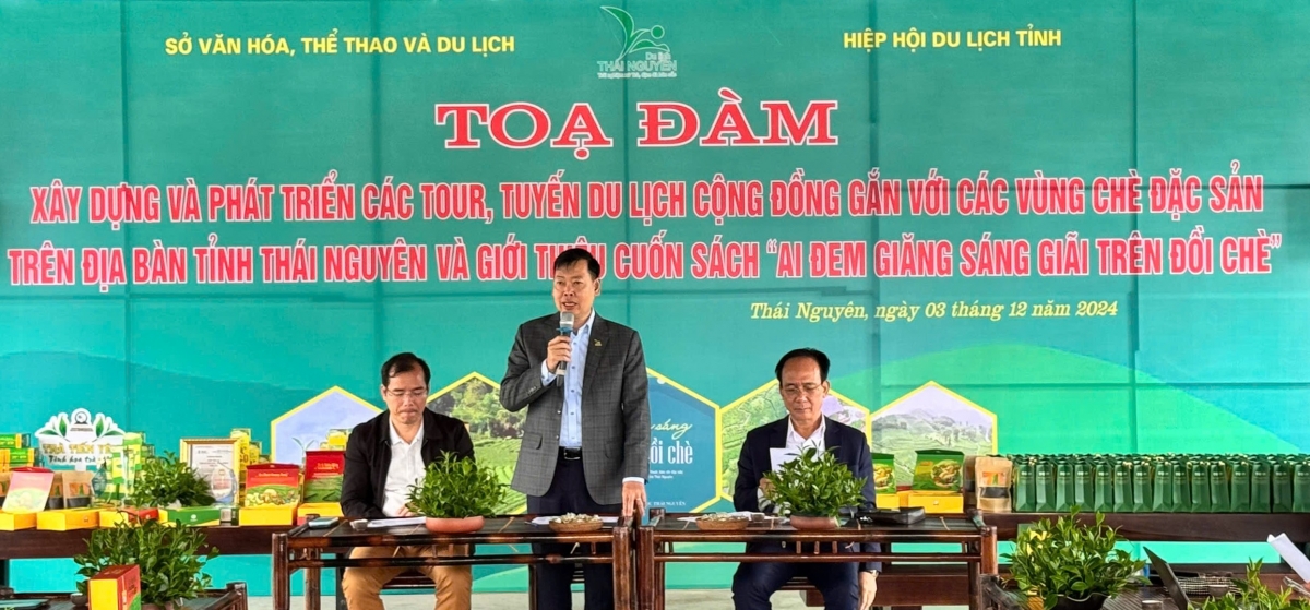 Ông Lê Ngọc Linh, Phó Giám đốc Sở Văn hoá, Thể thao và Du lịch, Phó Ban Chỉ đạo phát triển Du lịch tỉnh Thái Nguyên phát biểu tại Toạ đàm