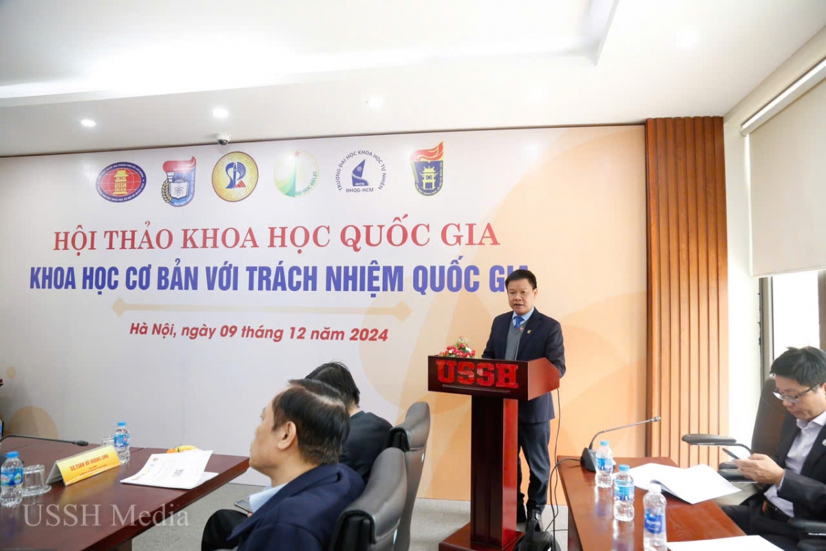 GS.TS Lại Quốc Khánh - Phó Hiệu trưởng Trường Đại học KHXH&NV, Đại học Quốc gia Hà Nội