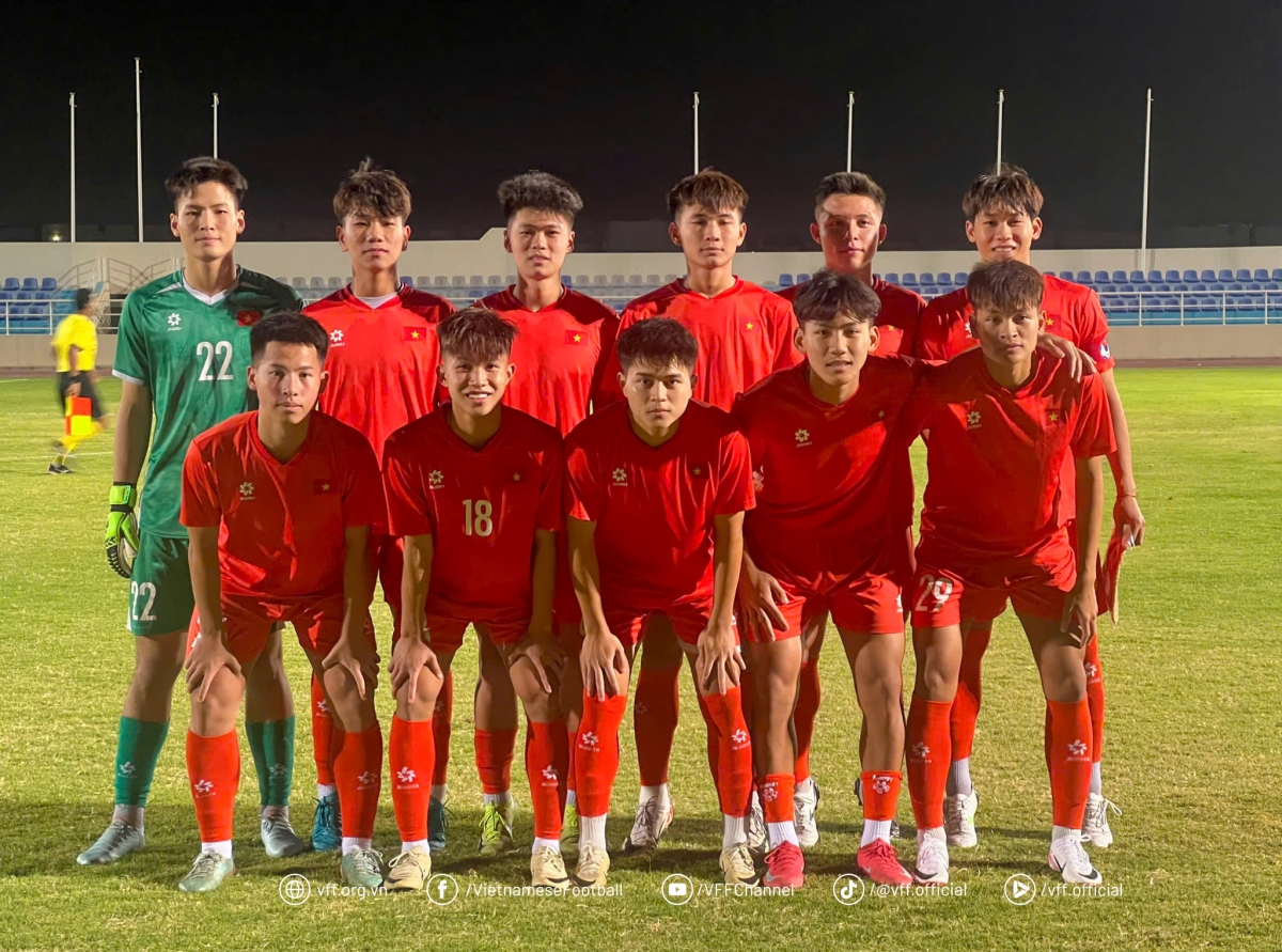 Đội hình U17 Việt Nam đá giao hữu với U17 Oman tối 25/3