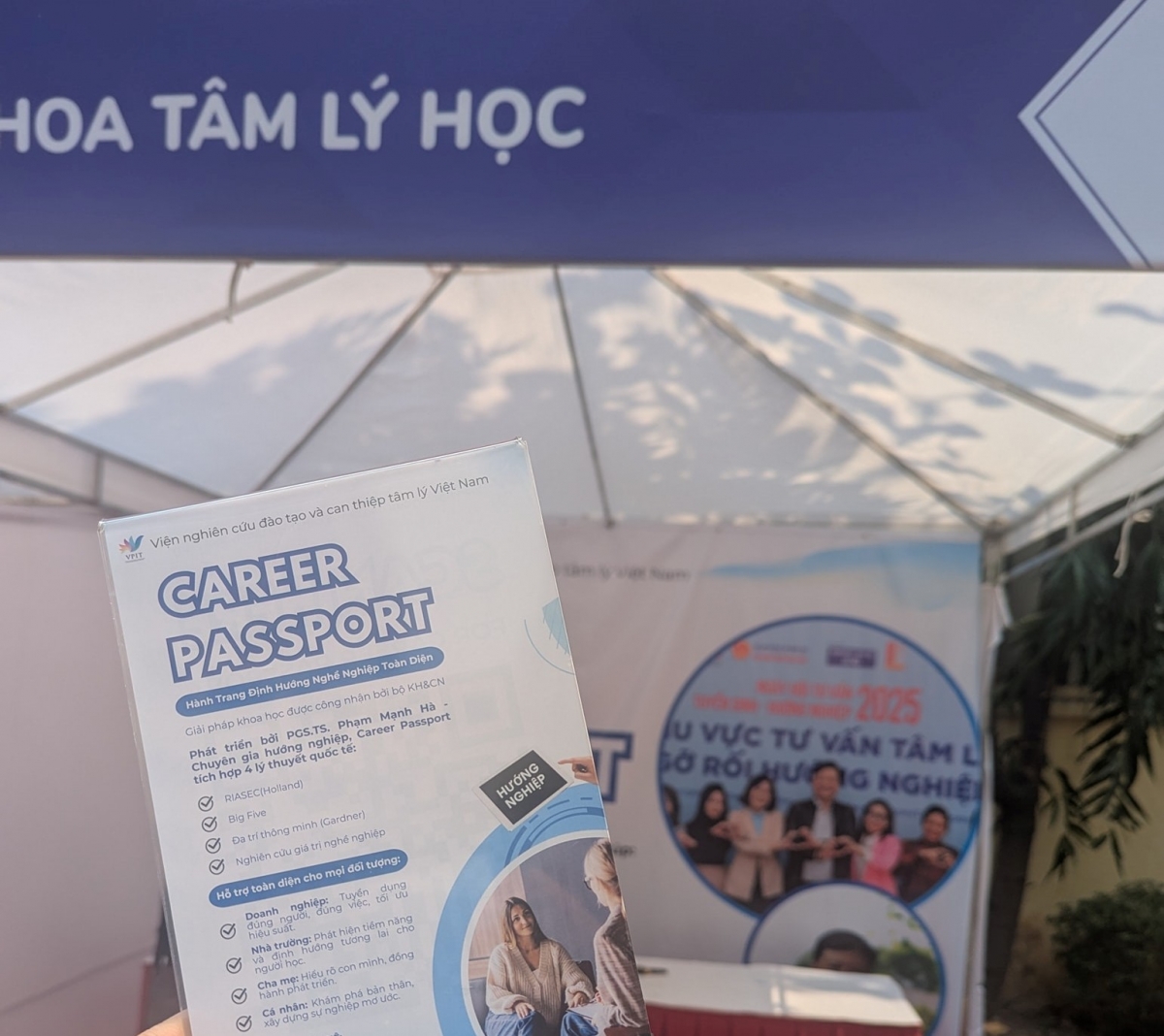 Công cụ nhân trắc hướng nghiệp toàn diện Career Passport ra đời nhằm phù hợp học sinh Việt Nam.