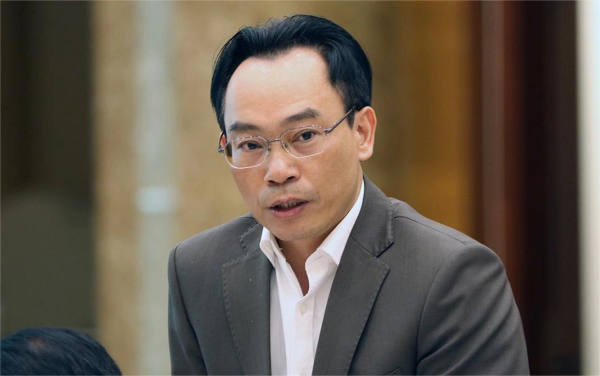 Thứ trưởng Bộ Giáo dục và Đào tạo Hoàng Minh Sơn 