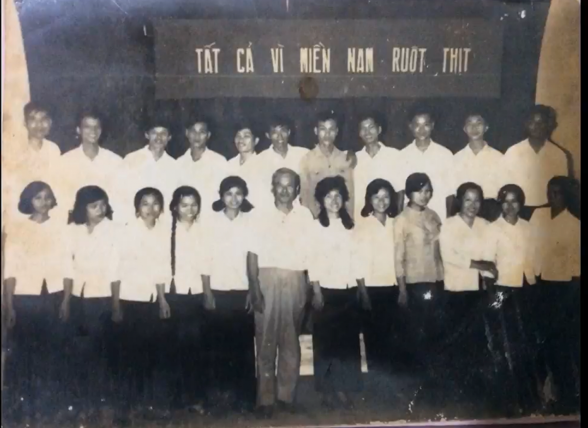 Đoàn nhà giáo đi B "tất cả vì miền Nam ruột thịt"
