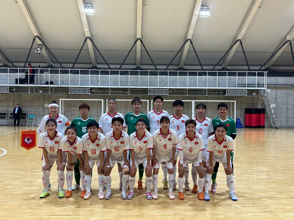 Đội tuyển futsal nữ Việt Nam trong chuyến tập huấn tại Nhật Bản (Ảnh: VFF)