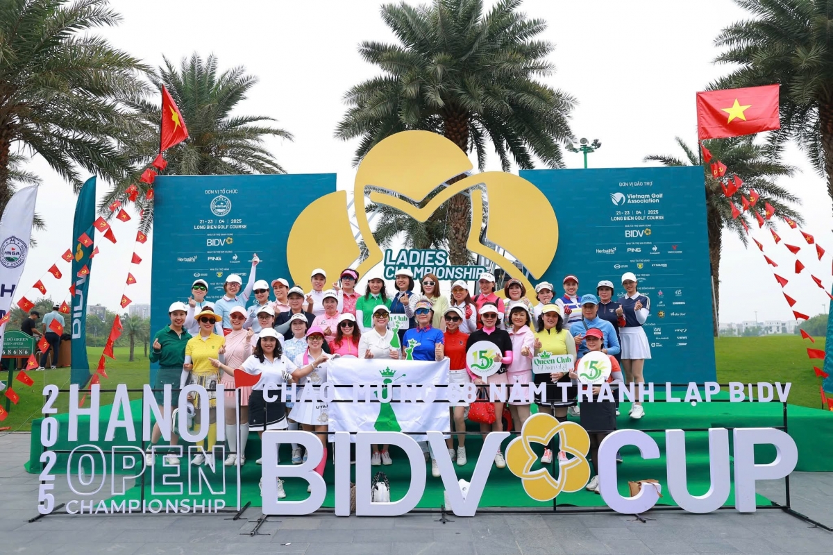 Các VĐV tham gia tranh tài tại bảng nữ - Hanoi Ladies Championship (ảnh: HNGA)