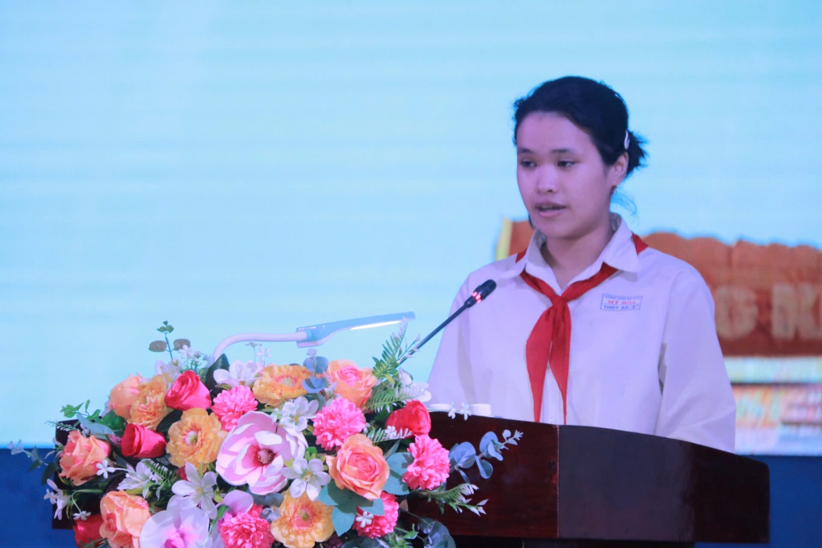Em Đặng Lữ Thúy An, học sinh Trường Trung học cơ sở Mỹ Hóa, TP. Bến Tre (Ảnh: BTC)