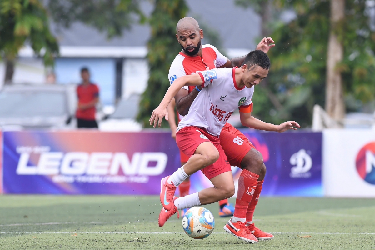 Thiên Khôi FC đánh bại Tùng Anh FC để dẫn đầu bảng xếp hạng (ảnh: Vietfootball)