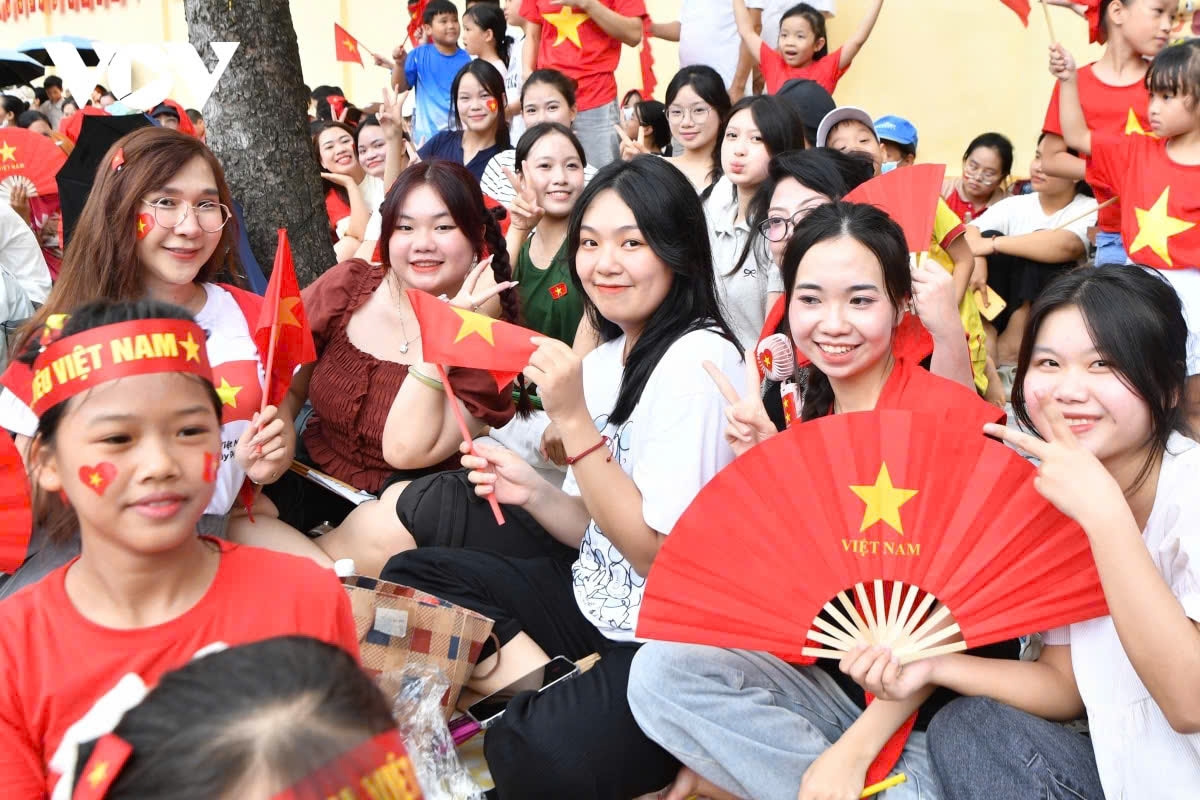 An toàn chính là cách để niềm vui ngày Đại lễ được nhân lên và lưu giữ trọn vẹn trong ký ức của tất cả chúng ta (Ảnh: Báo Điện tử VOV)