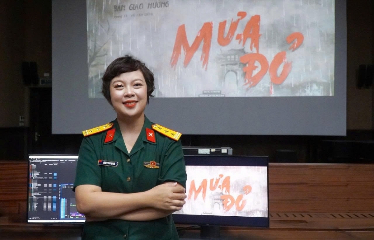 NSƯT, Thượng tá Đặng Thái Huyền, đạo diễn phim "Mưa đỏ". Ảnh: NVCC