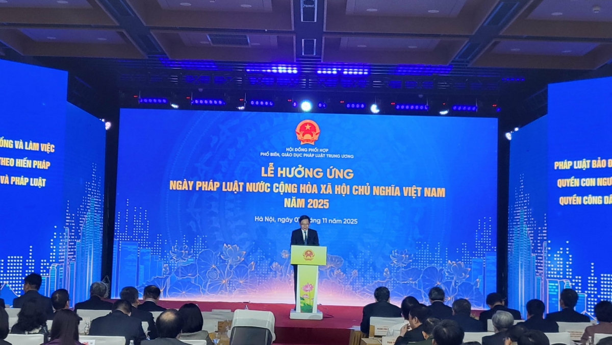 Toàn cảnh buổi lễ hưởng ứng Ngày Pháp luật Việt Nam năm 2025 (Nguồn: VOV.VN)