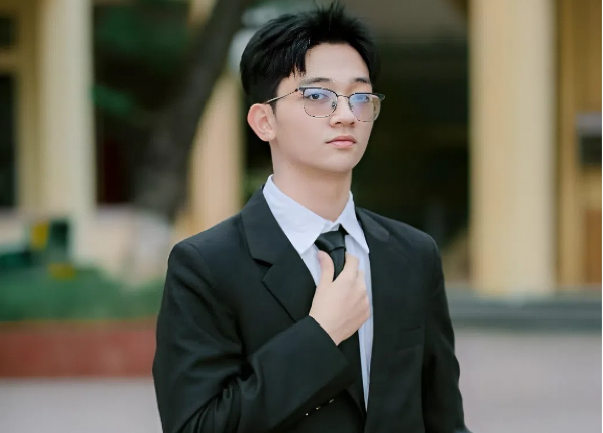 Nguyễn Tuấn Đạt, học sinh trường THPT Vĩnh Bảo (Hải Phòng) đạt điểm số 98,98/100 tại kỳ thi đánh giá tư duy đợt 2 năm 2026 (Ảnh: NVCC)