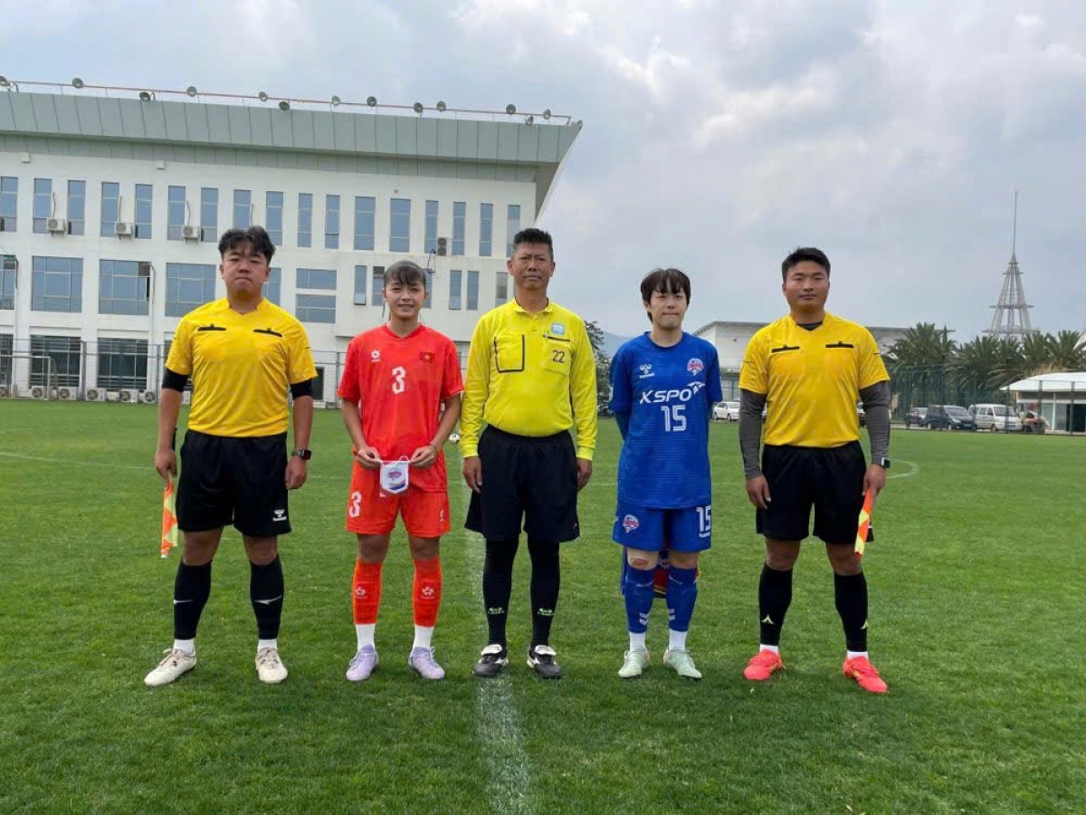 Đội tuyển U20 nữ Việt Nam đã giành chiến thắng 2-0 trước đội 1 của CLB bóng đá nữ KSPO (Hàn Quốc). Ảnh: VFF