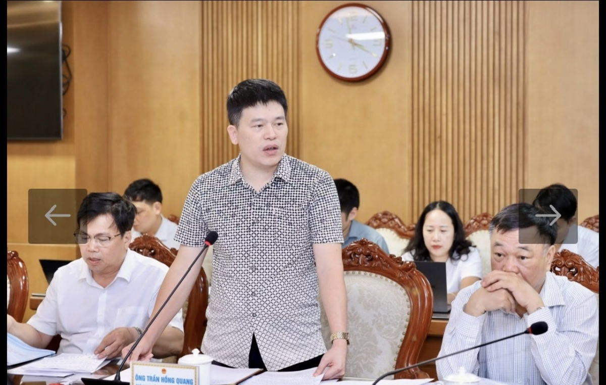 Đại diện Bộ Công an - Thành viên Ban Chỉ đạo phát biểu tại phiên họp. (Ảnh MOET )